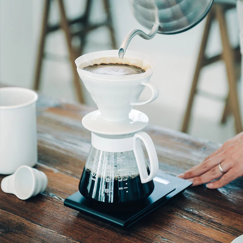 Hario V60 Ceramic Dripper 02 Set White - Image 2