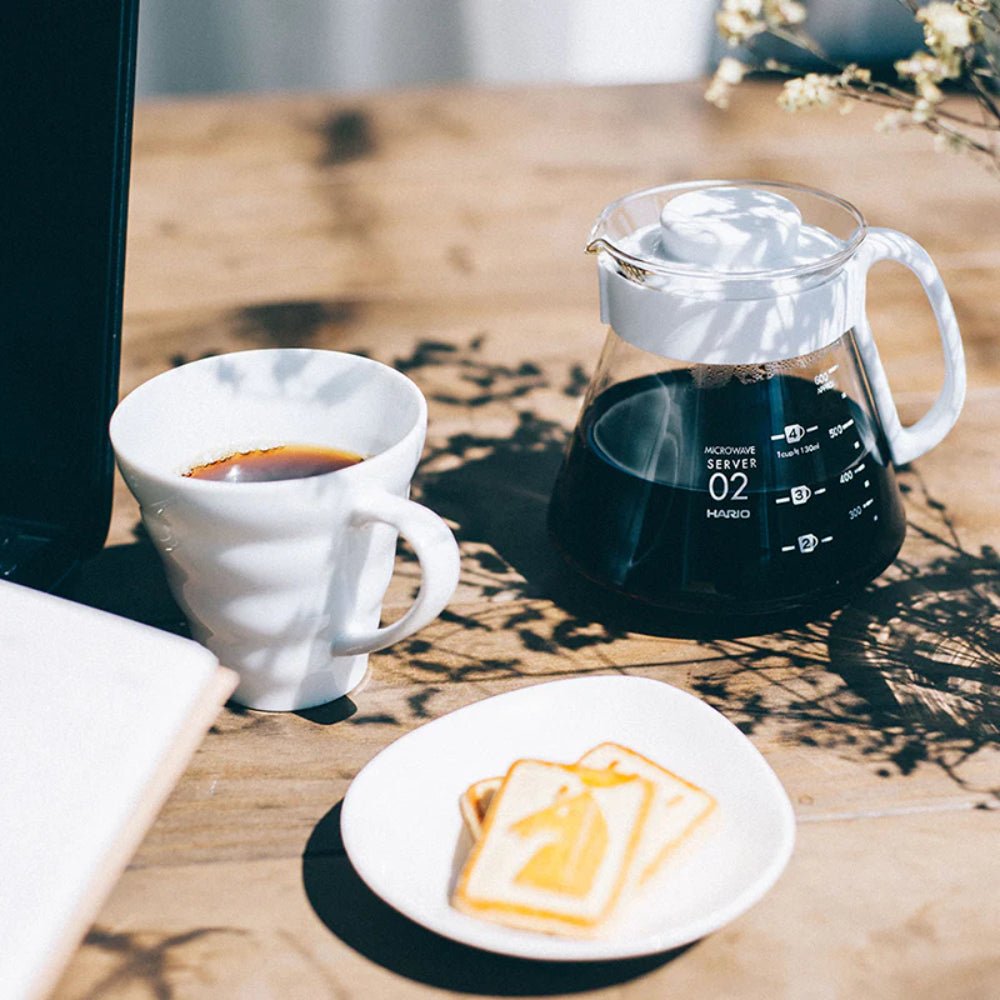 Hario V60 Ceramic Dripper 02 Set White - Image 6