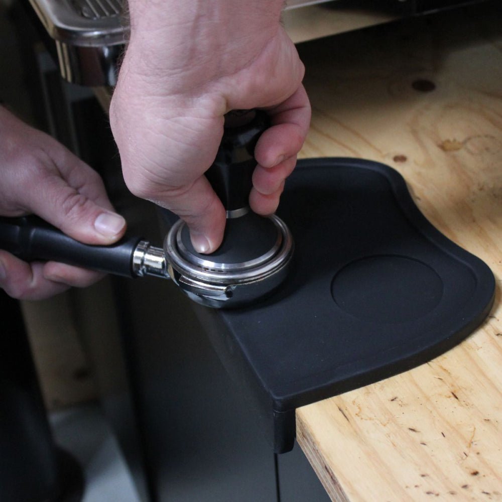Rhino Corner Tamping Rubber Mat - Image 3