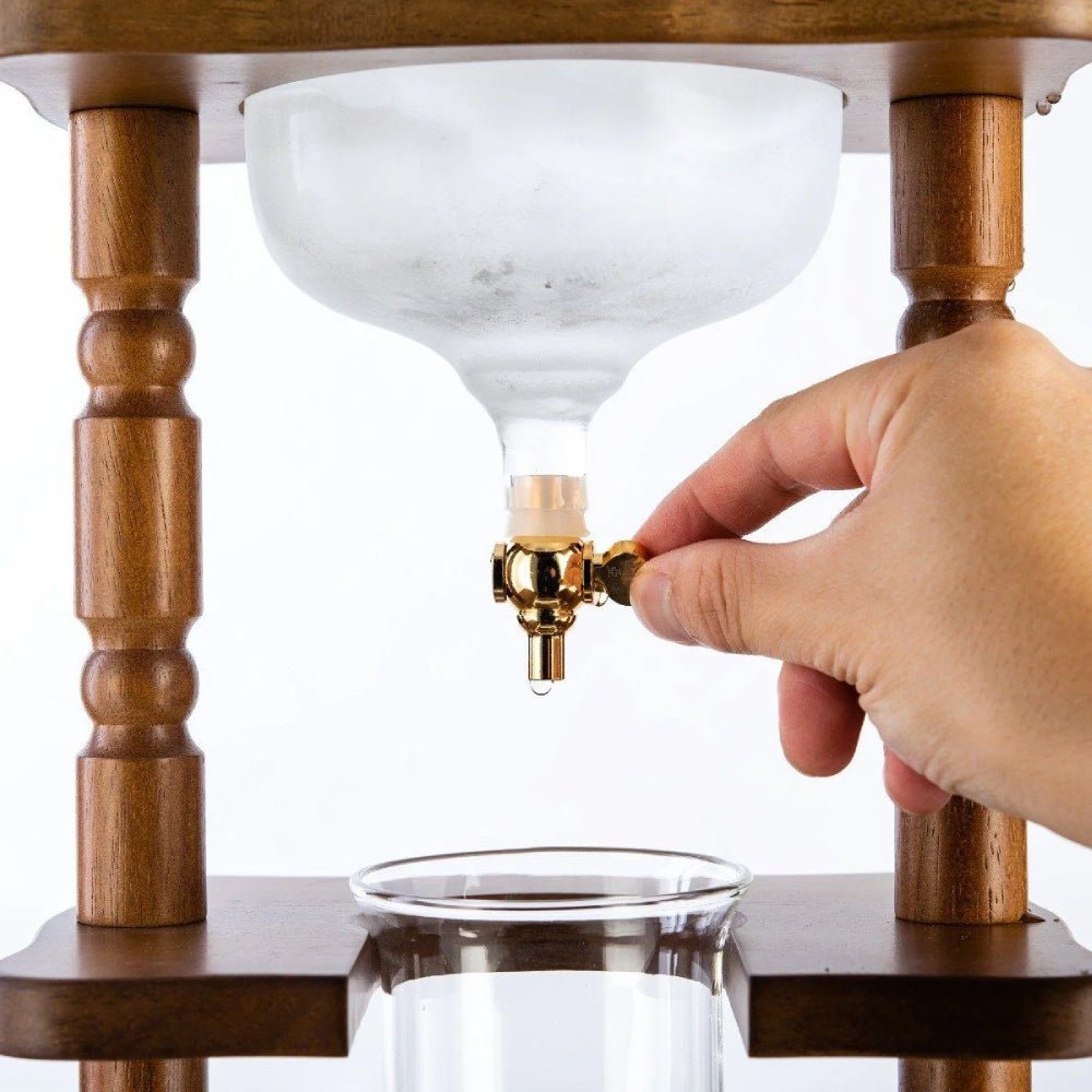Yama 6-8 Cup Cold Drip Maker Curved Brown Wood Frame (32oz) - Image 3