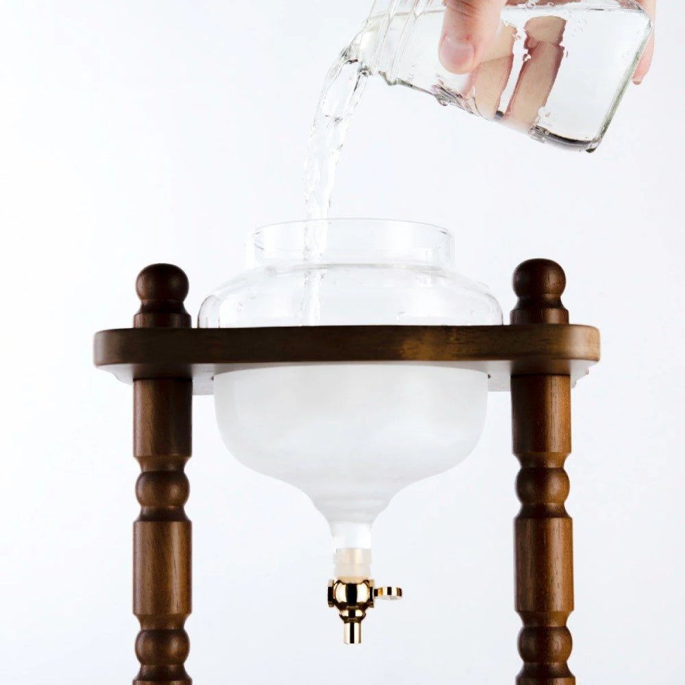 Yama 6-8 Cup Cold Drip Maker Curved Brown Wood Frame (32oz) - Image 6